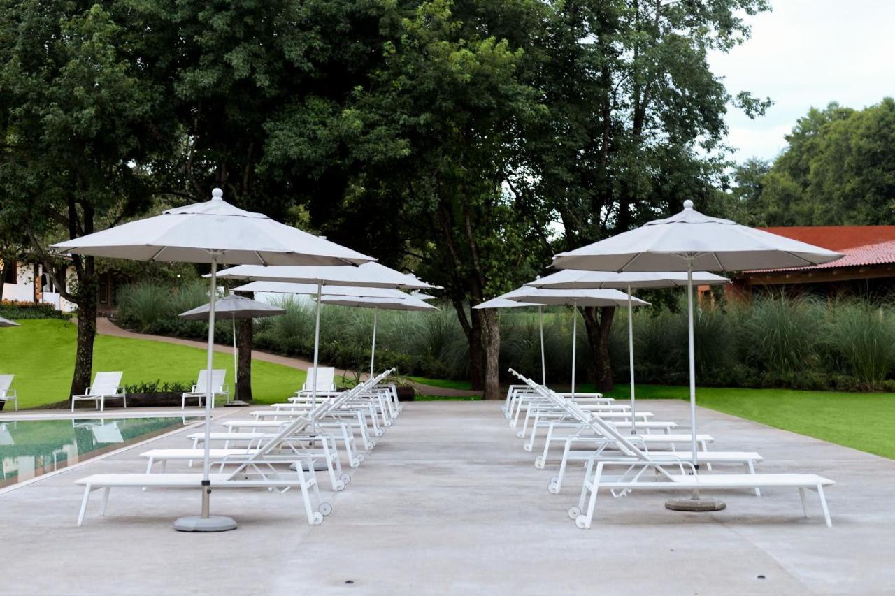 ואלה דה בראבו Hotel Avandaro Golf & Spa Resort מראה חיצוני תמונה