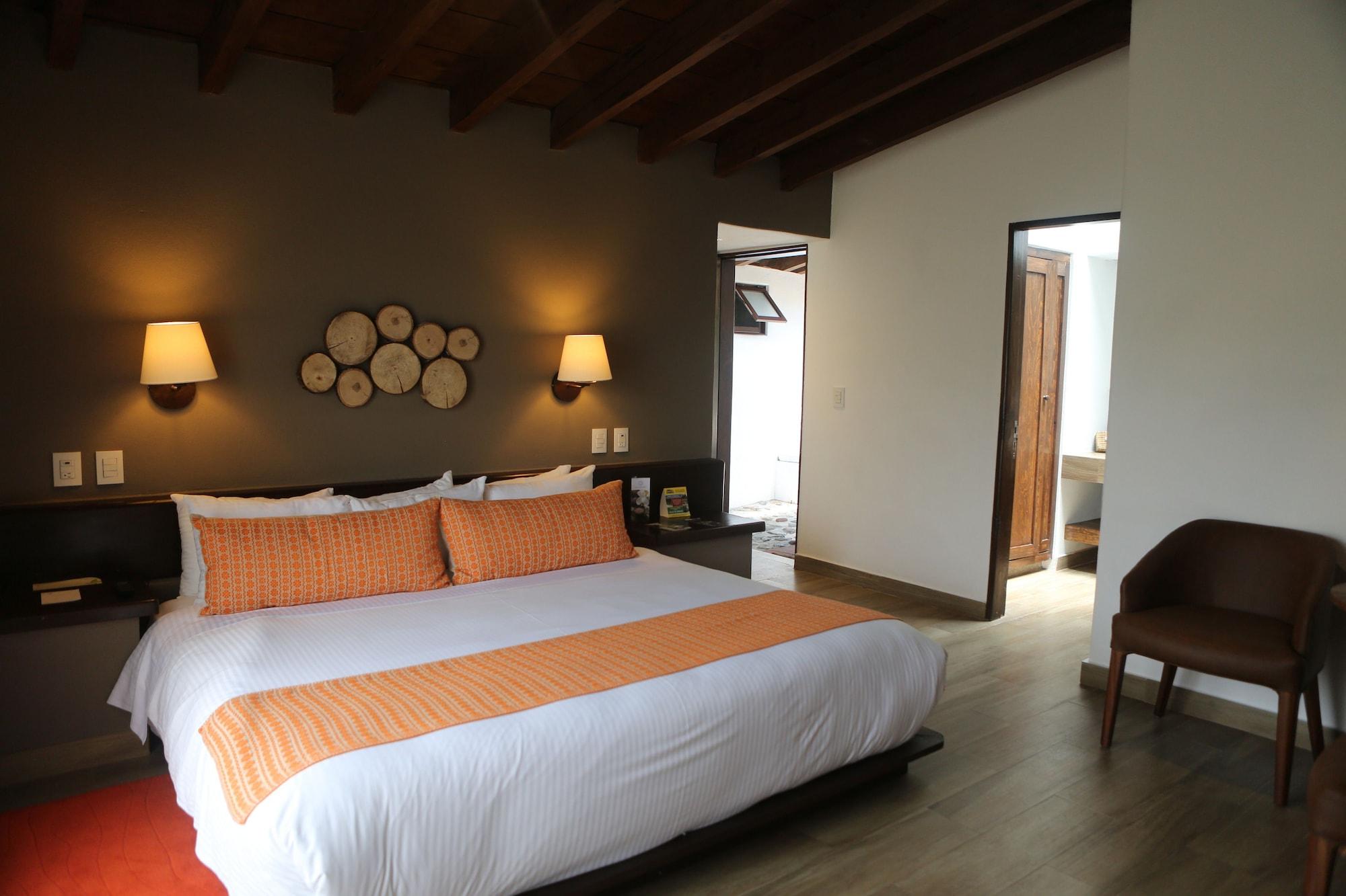 ואלה דה בראבו Hotel Avandaro Golf & Spa Resort מראה חיצוני תמונה