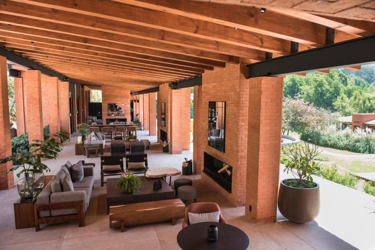ואלה דה בראבו Hotel Avandaro Golf & Spa Resort מראה חיצוני תמונה