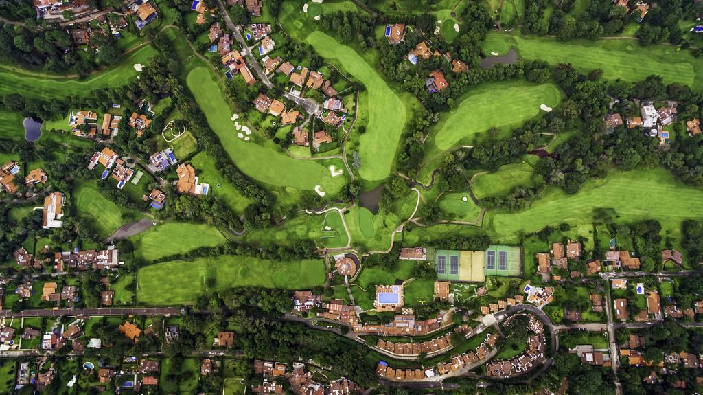 ואלה דה בראבו Hotel Avandaro Golf & Spa Resort מראה חיצוני תמונה