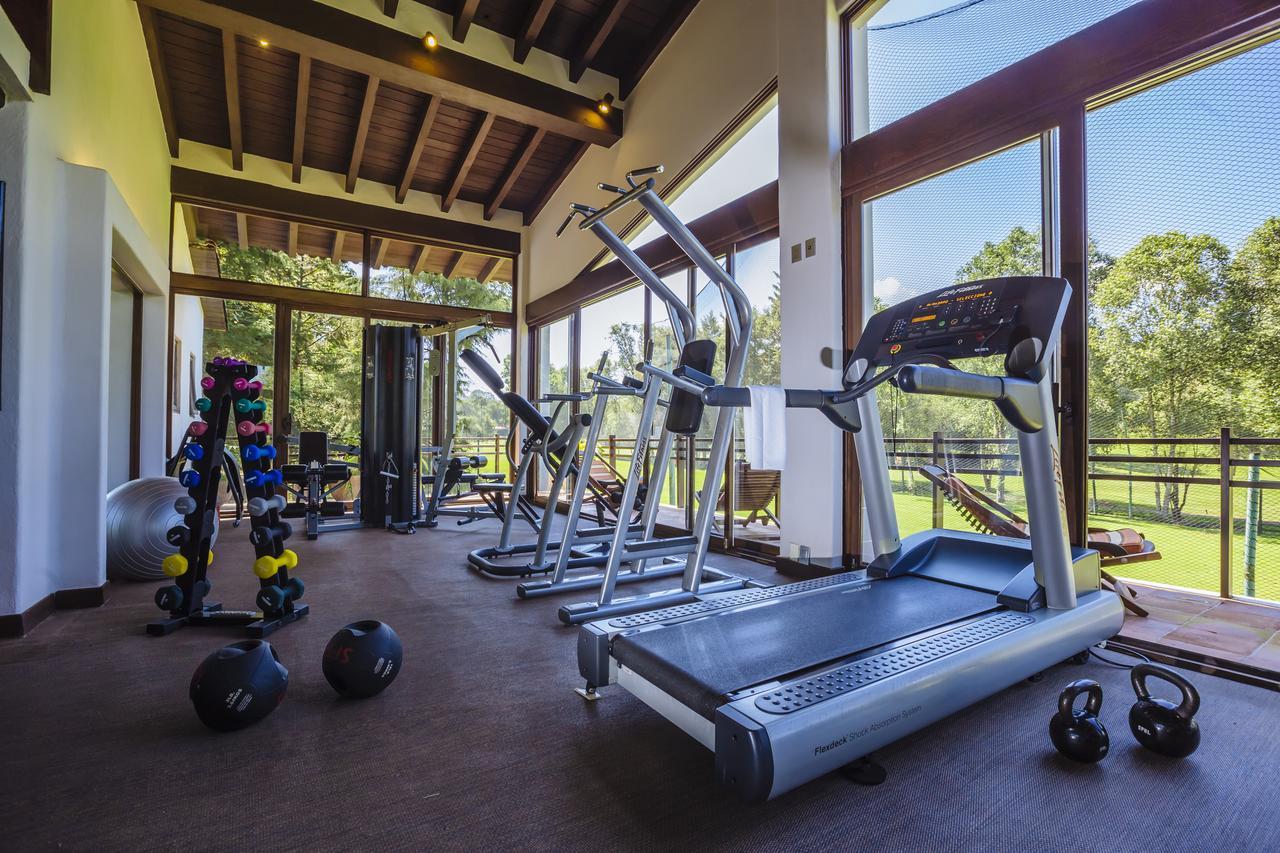 ואלה דה בראבו Hotel Avandaro Golf & Spa Resort מראה חיצוני תמונה