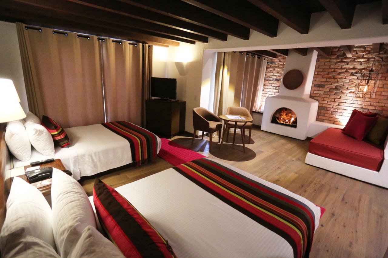 ואלה דה בראבו Hotel Avandaro Golf & Spa Resort מראה חיצוני תמונה
