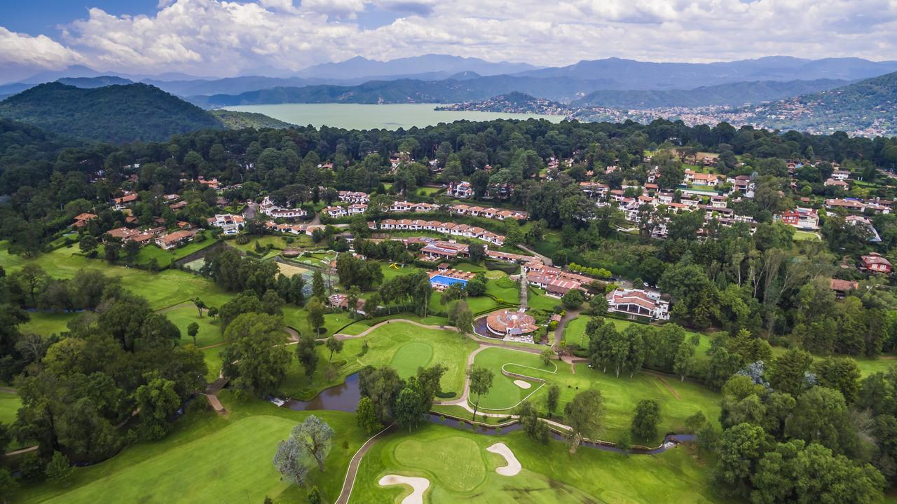 ואלה דה בראבו Hotel Avandaro Golf & Spa Resort מראה חיצוני תמונה